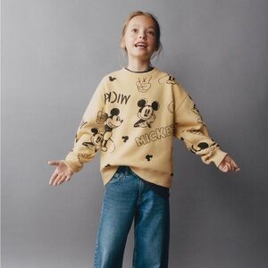 Zara Disney Mickey Crewneck Sweatshirt size 11-12